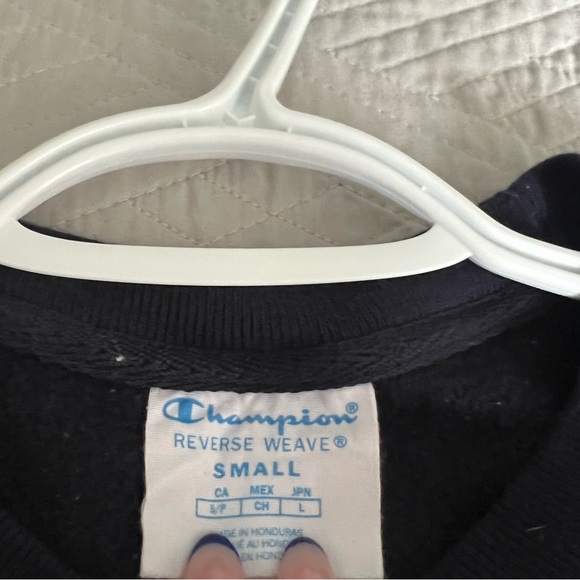 Champion - Navy Fleece Crewneck - CA SM - Picture 8 of 11